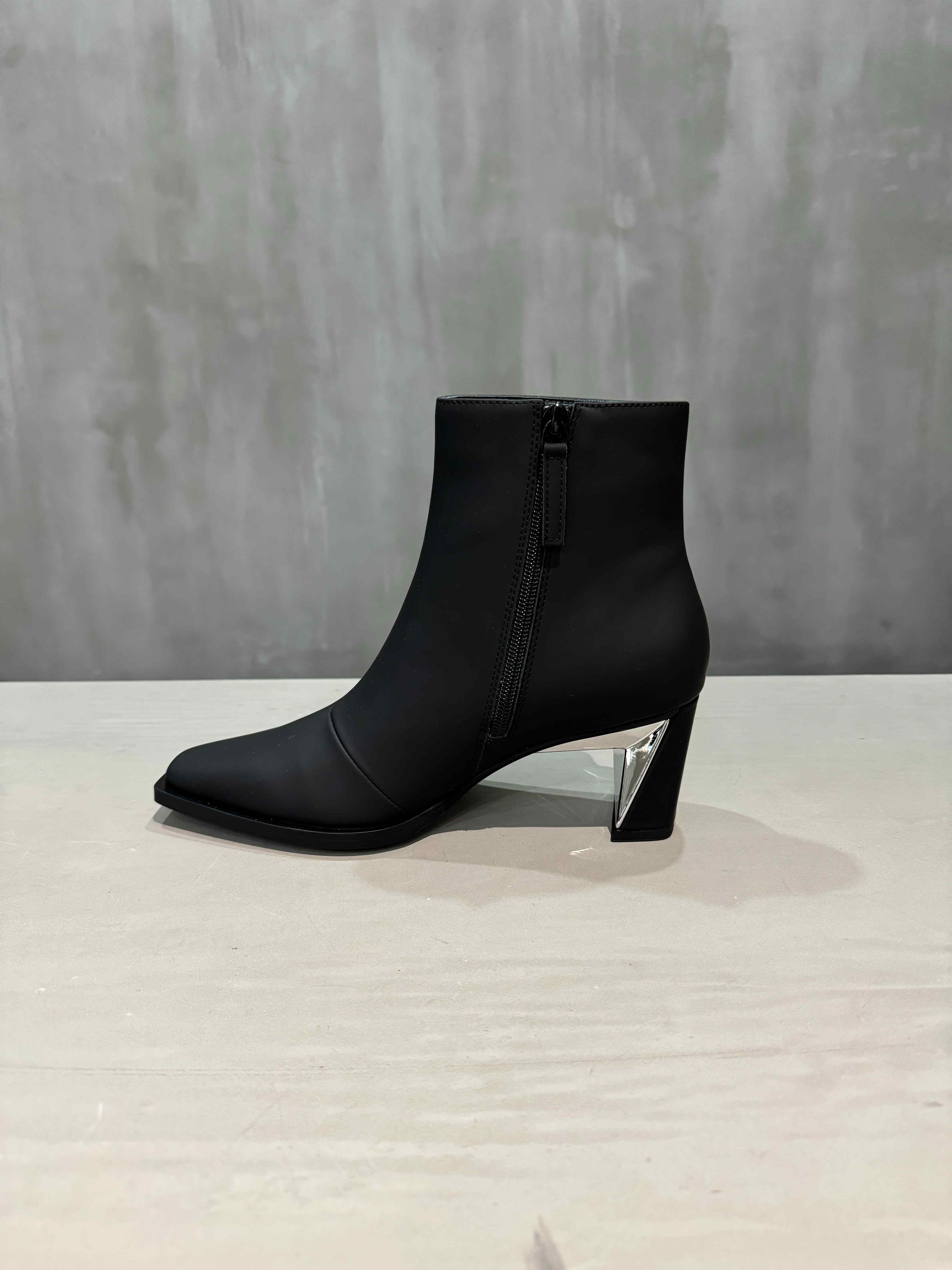 UNITED NUDE（ユナイテッドヌード）｜Poly Bootie Mid｜56470006 | MFG
