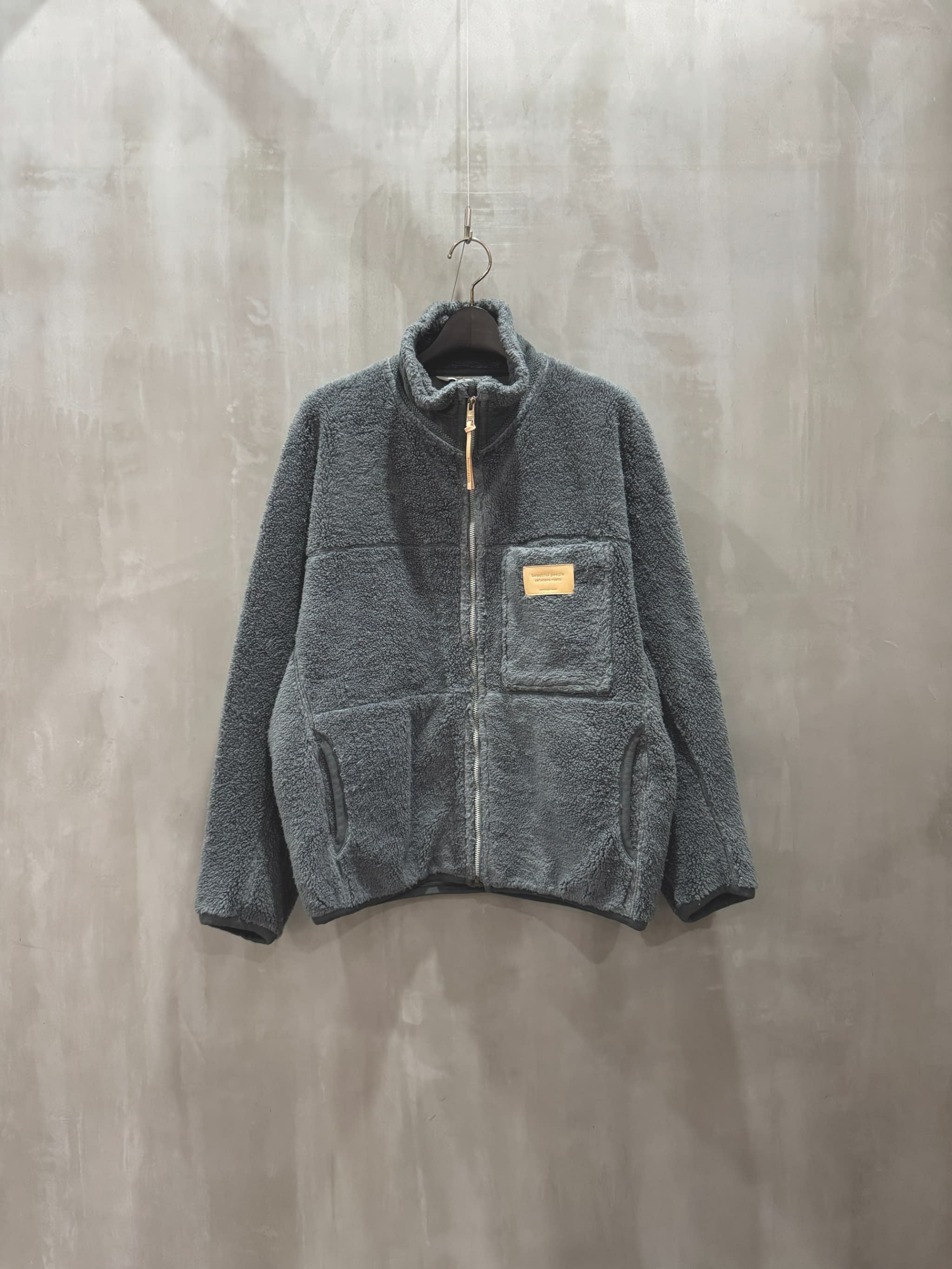 beautiful people | MFG WEBSTORE