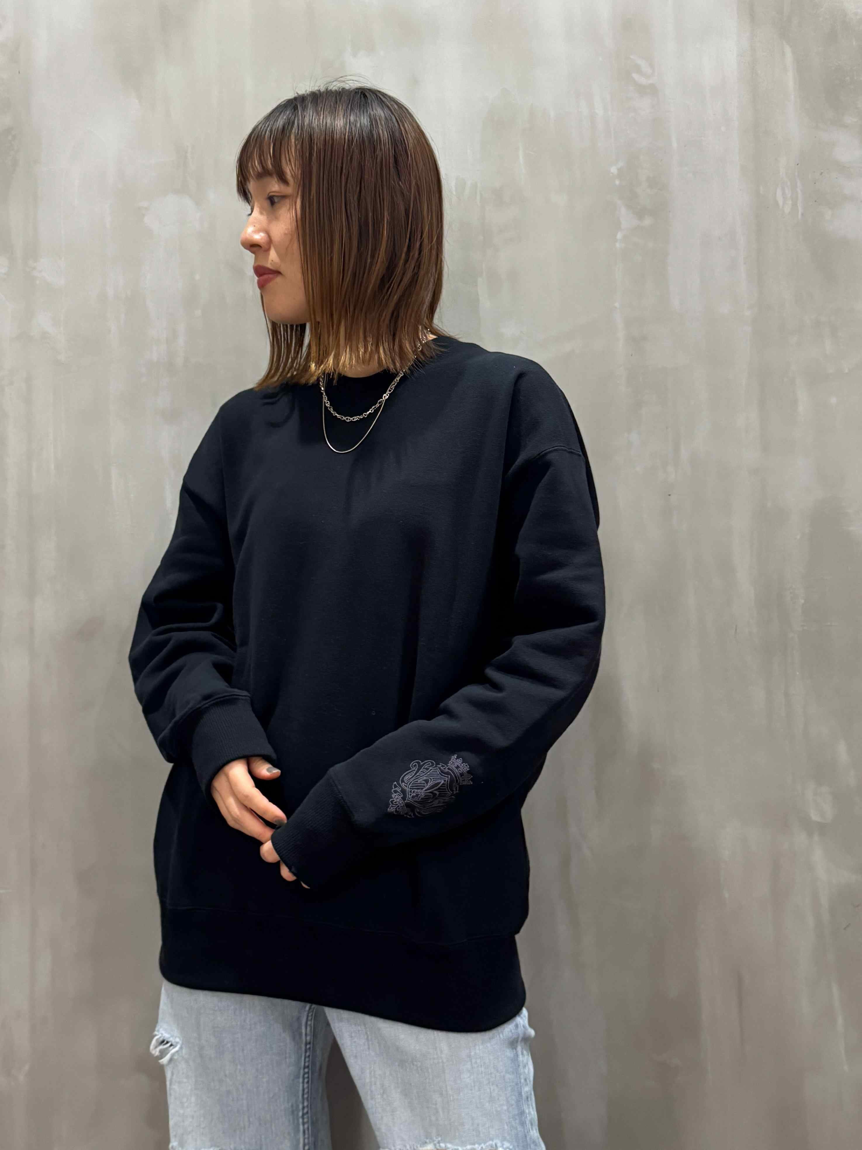 De bon coer（ドゥボンクール）｜袖刺繍スウェット｜23224 | MFG WEBSTORE