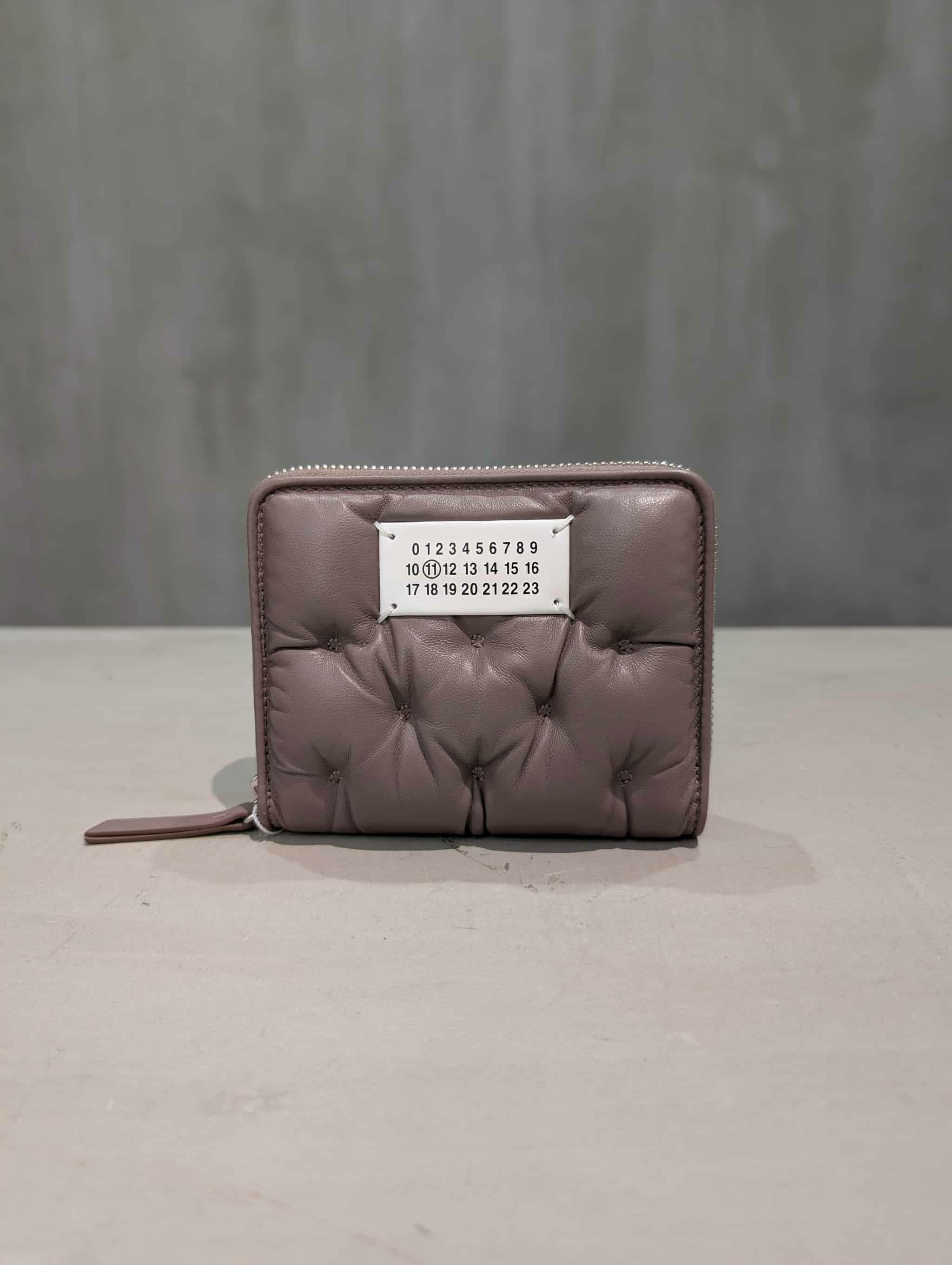 財布 Maison  Margiela Glam Slam Wallet Maison Margiela（メゾンマルジェラ） 財布 二つ折り財布 GLAM SLAM
