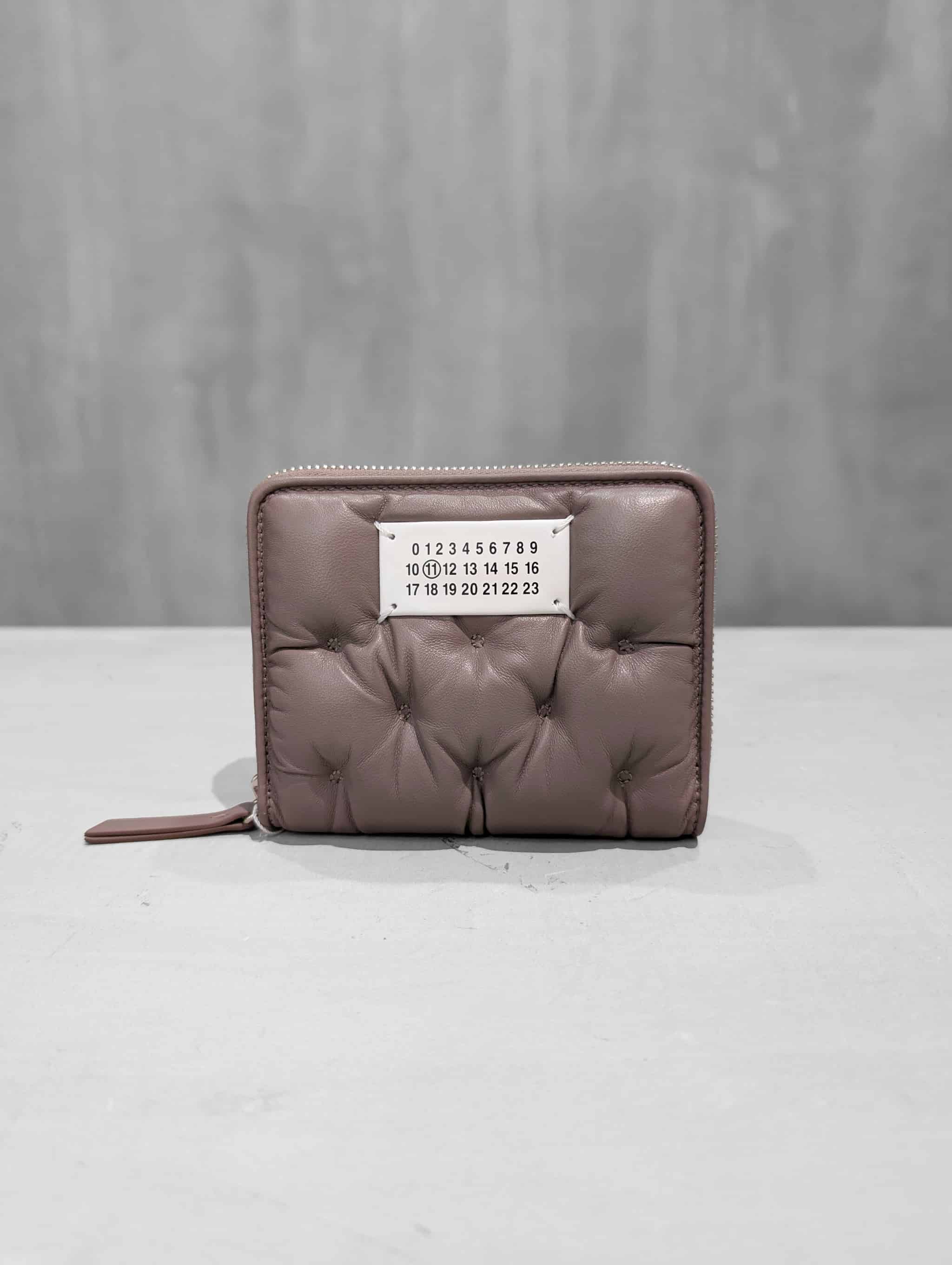 Maison Margiela（メゾンマルジェラ）｜Glam Slam Embroidered Wallet 