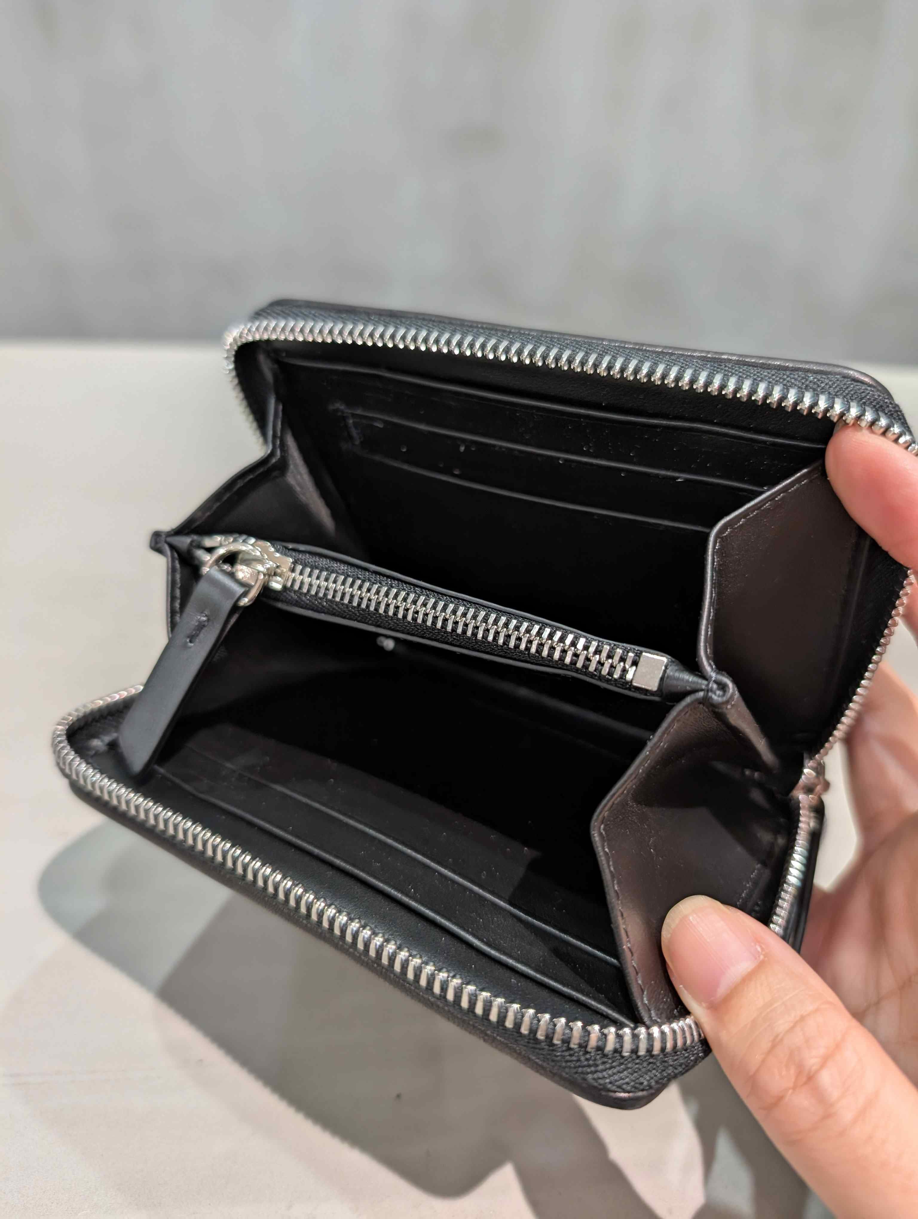 Maison Margiela（メゾンマルジェラ）｜Glam Slam Embroidered Wallet
