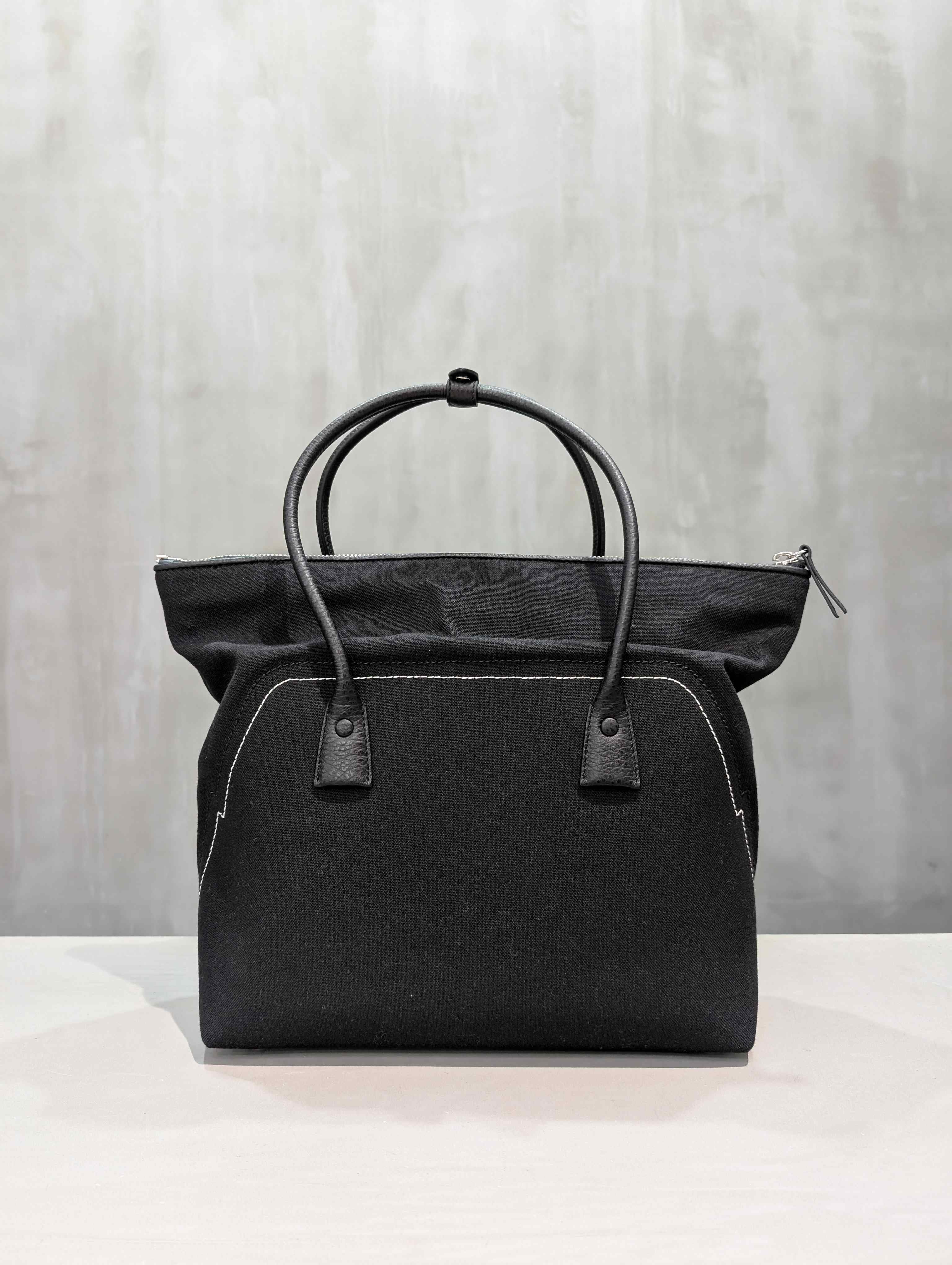 Maison Margiela（メゾンマルジェラ）｜5AC shopping medium