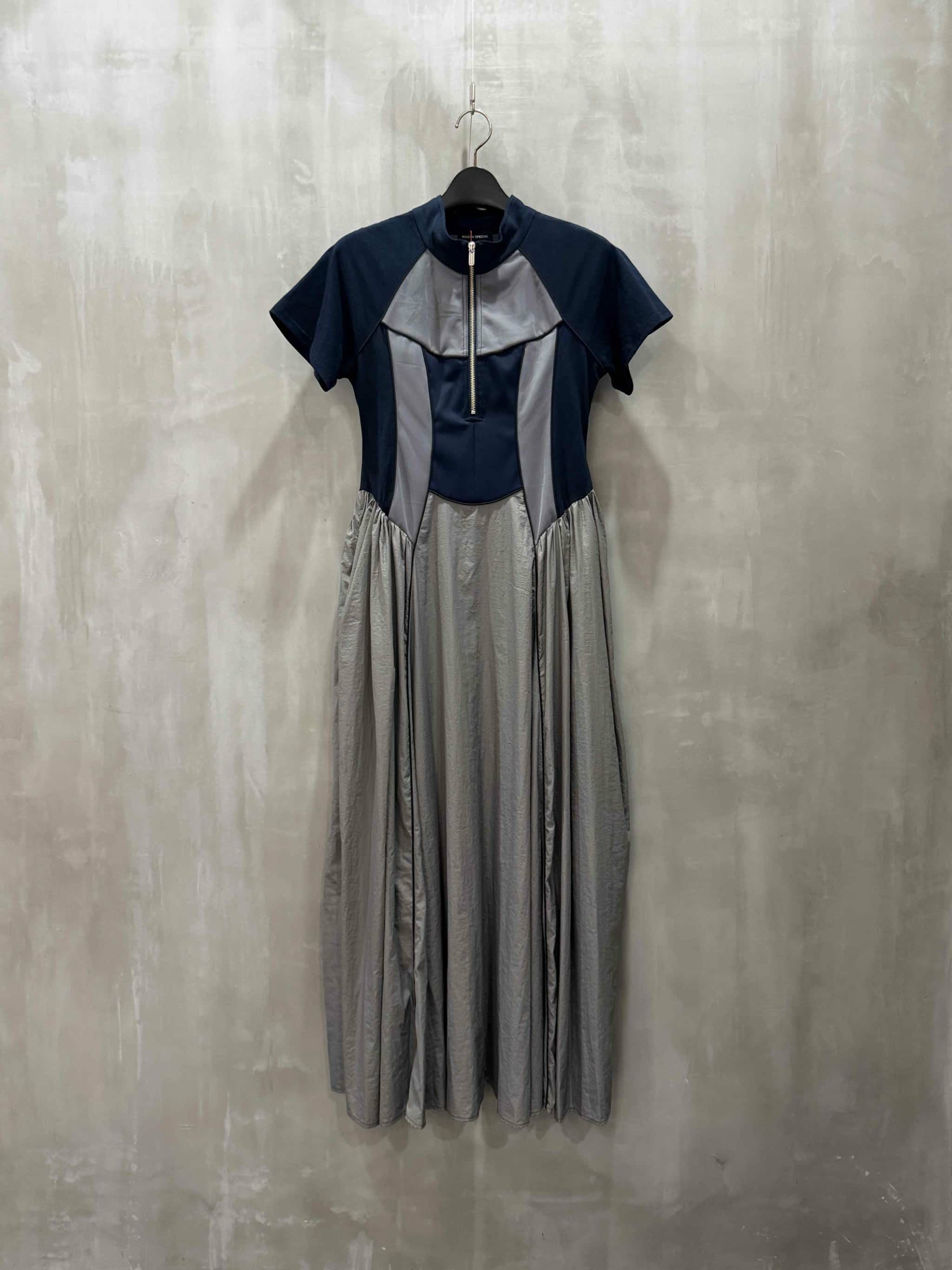 MAISON SPECIAL（メゾンスペシャル）｜Zip up Volume Dress