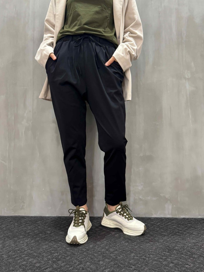 trois(トロワ)|ハイテンションストレッチ ルーズテーパードパンツ|T256-87011