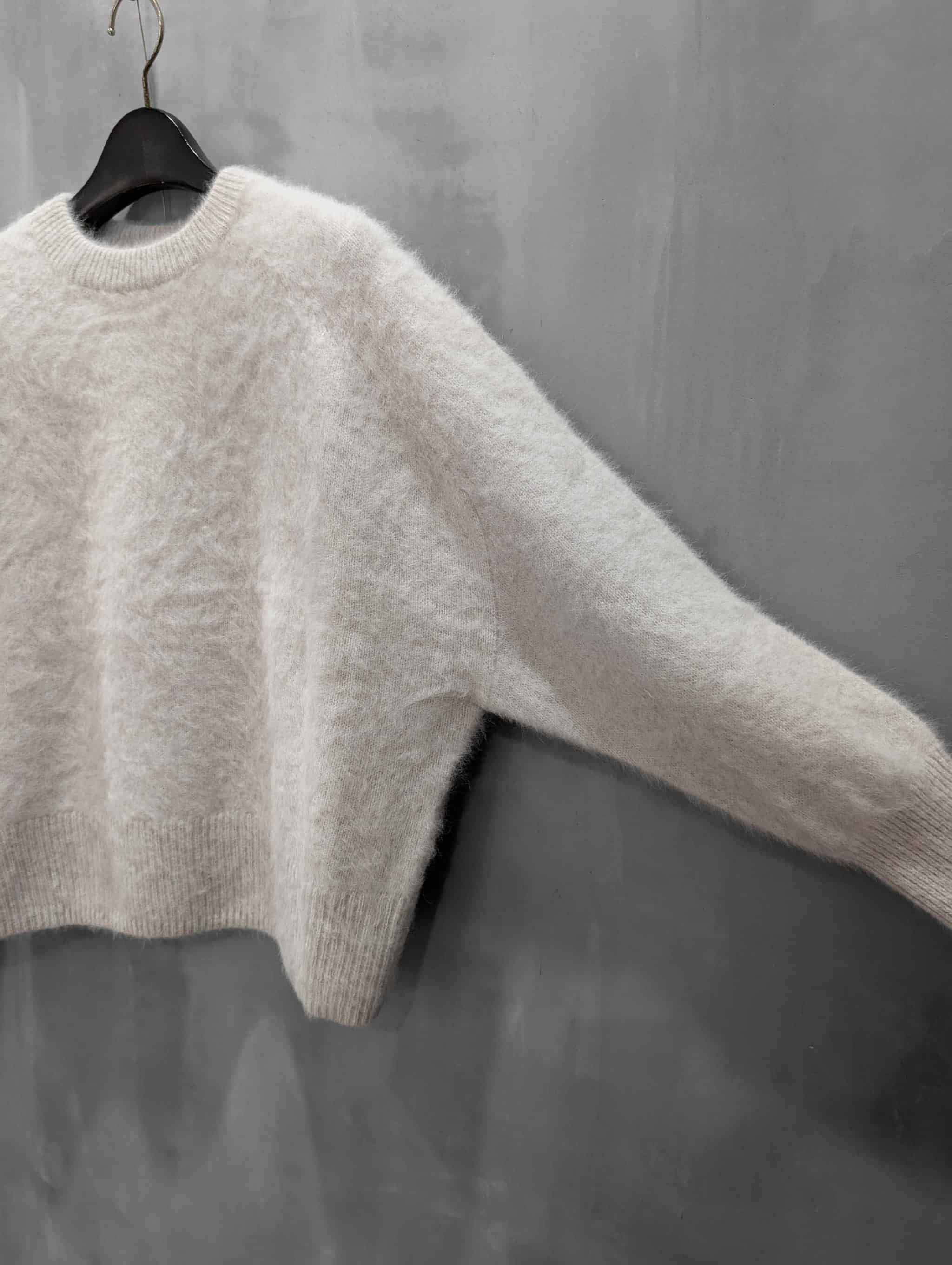 ♪♪CEaRET シーレット レディース  ニット FOX90％カシミヤ10％ SIZE 2 ホワイト 20％OFFセール】CEaRET（シーレット）｜Fox Cashmere Crew-neck Knit