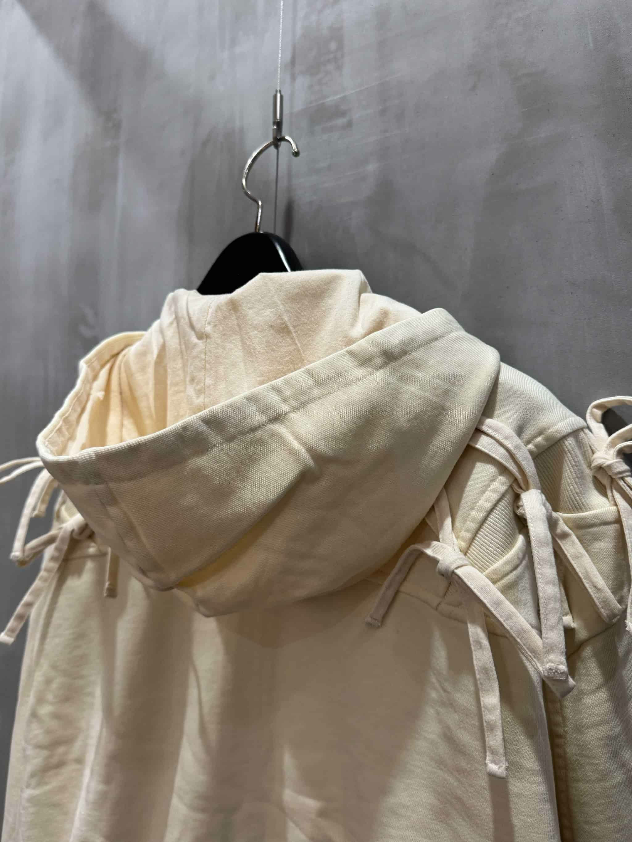MAISON SPECIAL（メゾンスペシャル）｜Shoulder Ribbon Hoodie
