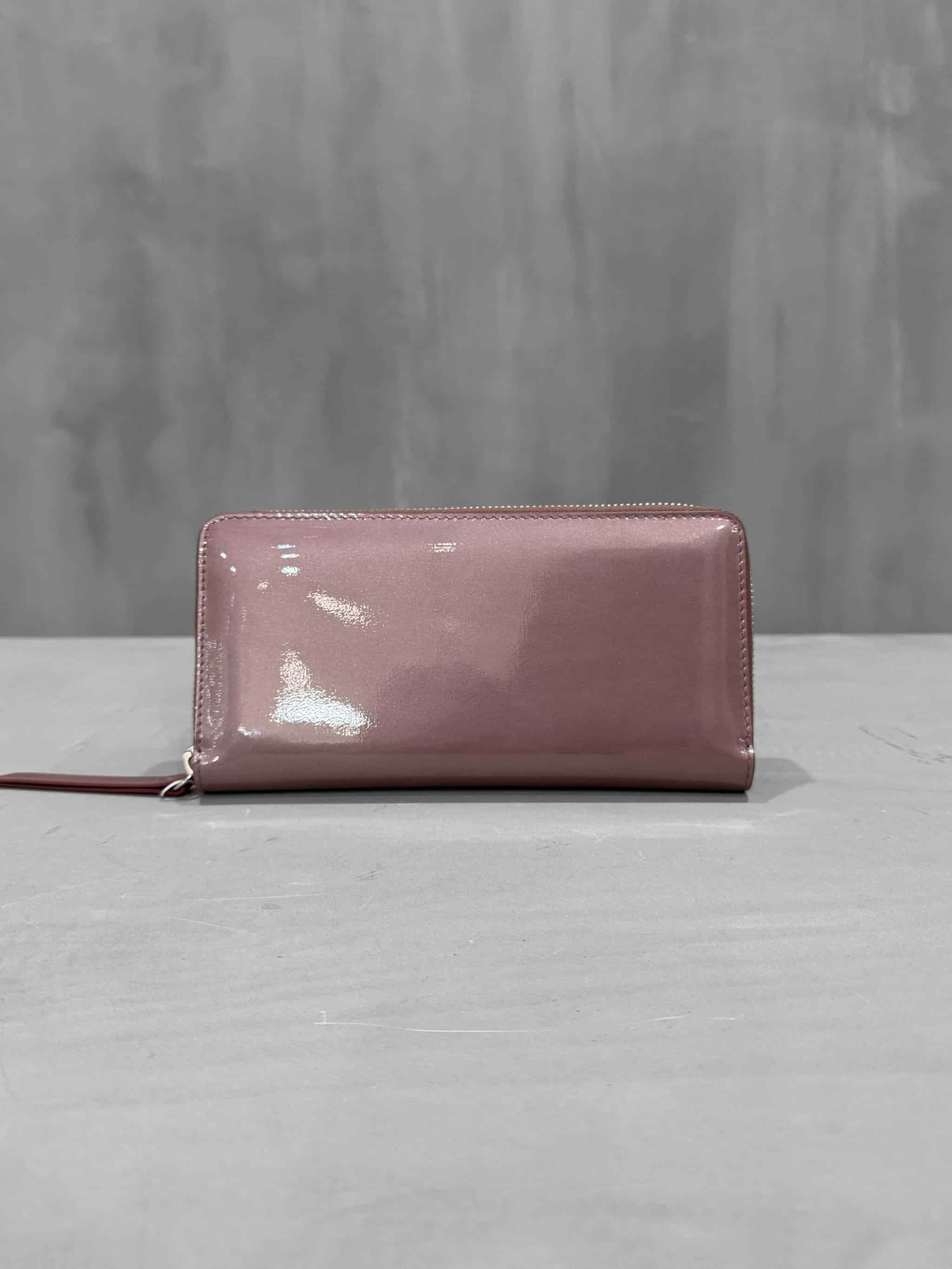 Maison Margiela（メゾンマルジェラ）｜4-Stitch Zip-Around Wallet