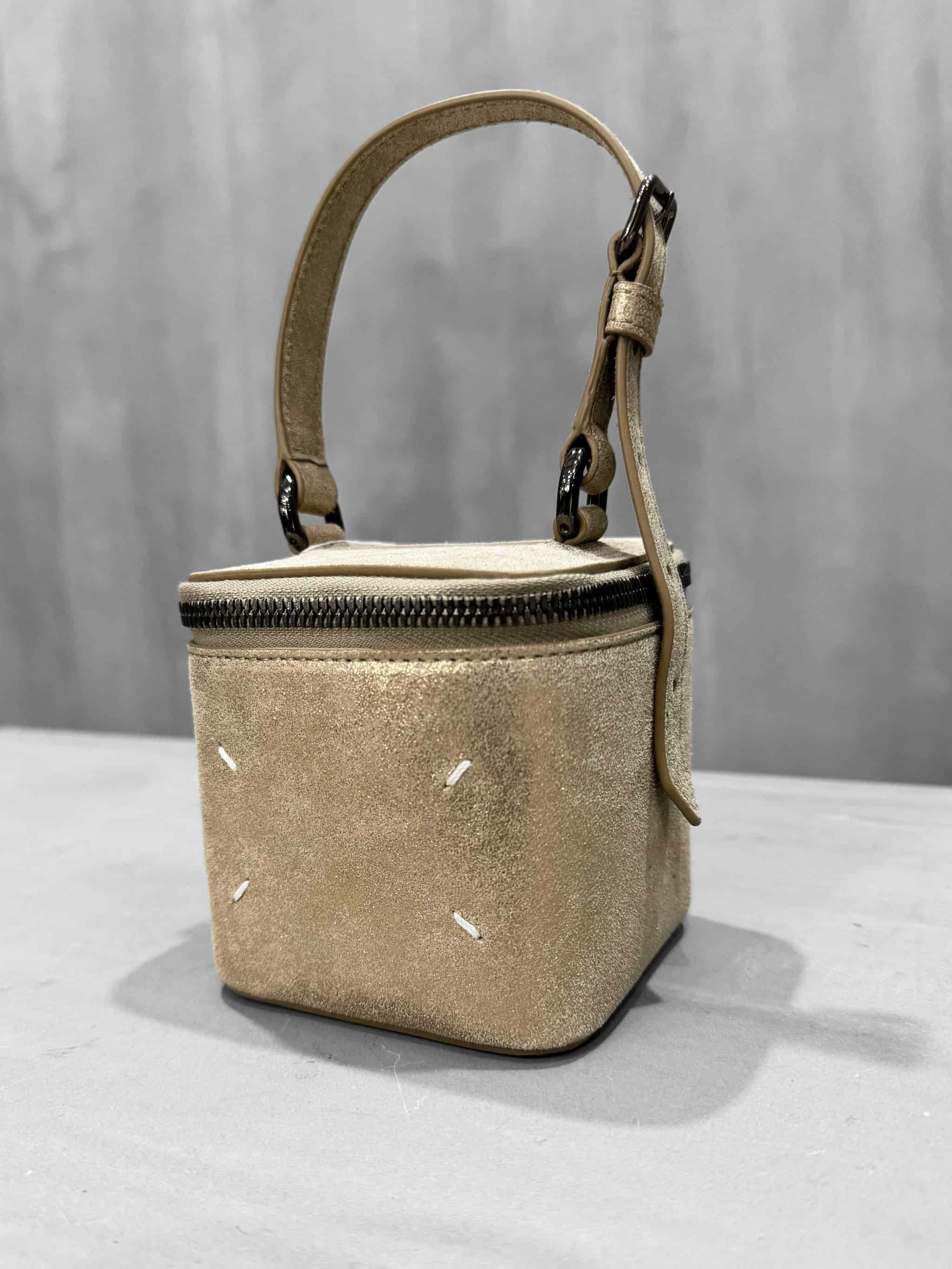 Maison Margiela（メゾンマルジェラ）｜micro cube hand bag