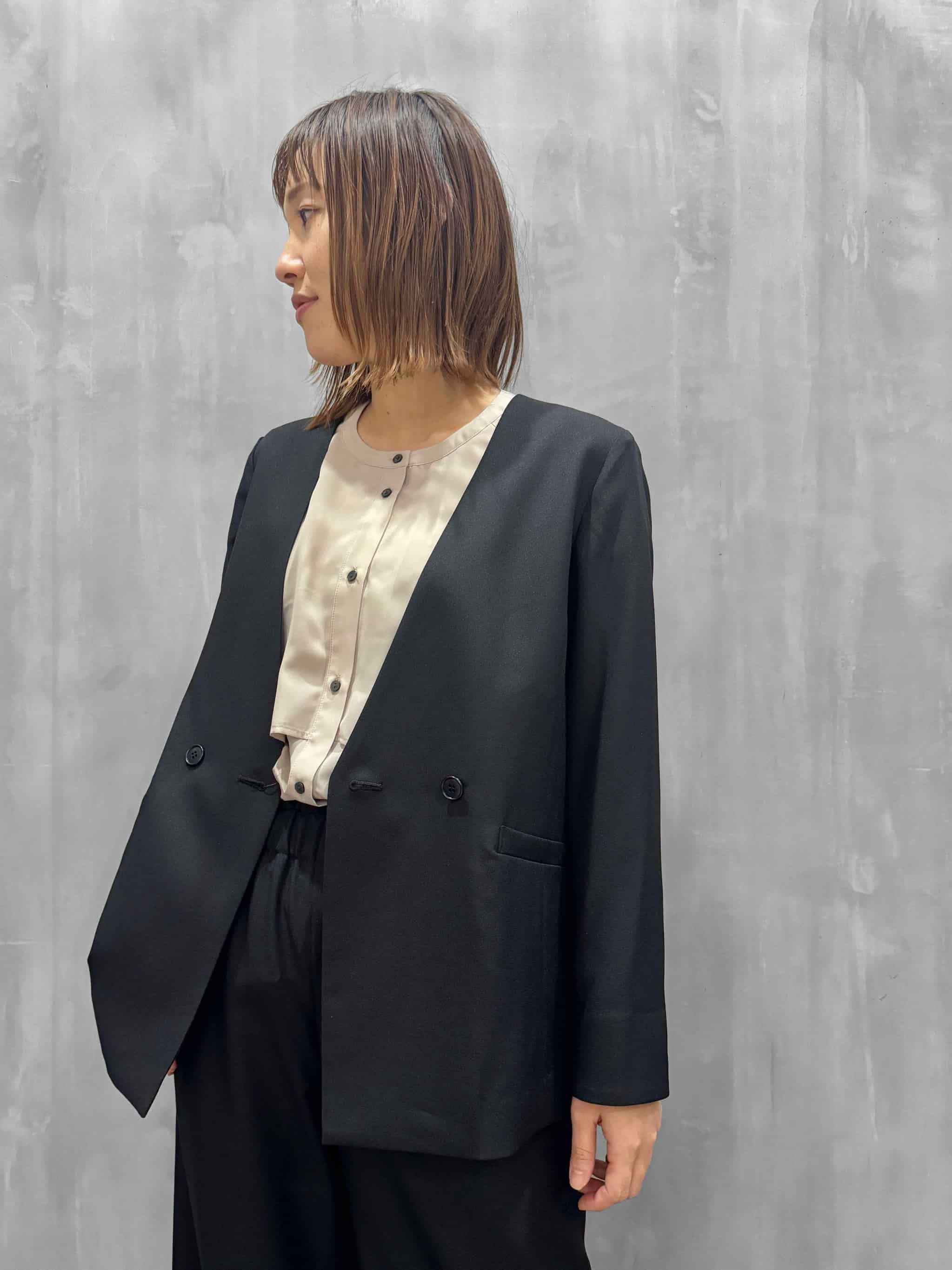 trois | MFG WEBSTORE