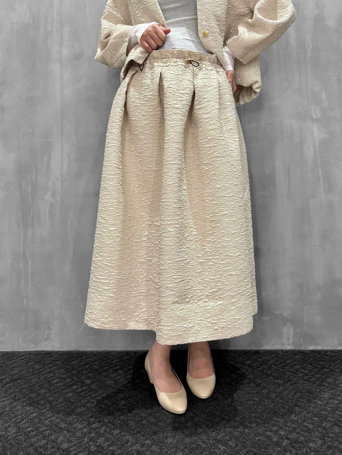 trois(トロワ)|ふくれジャガードボリュームスカート|T261-86002