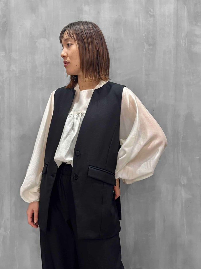 trois(トロワ)|ソフィーツイルストレッチ ジレ|T261-83002