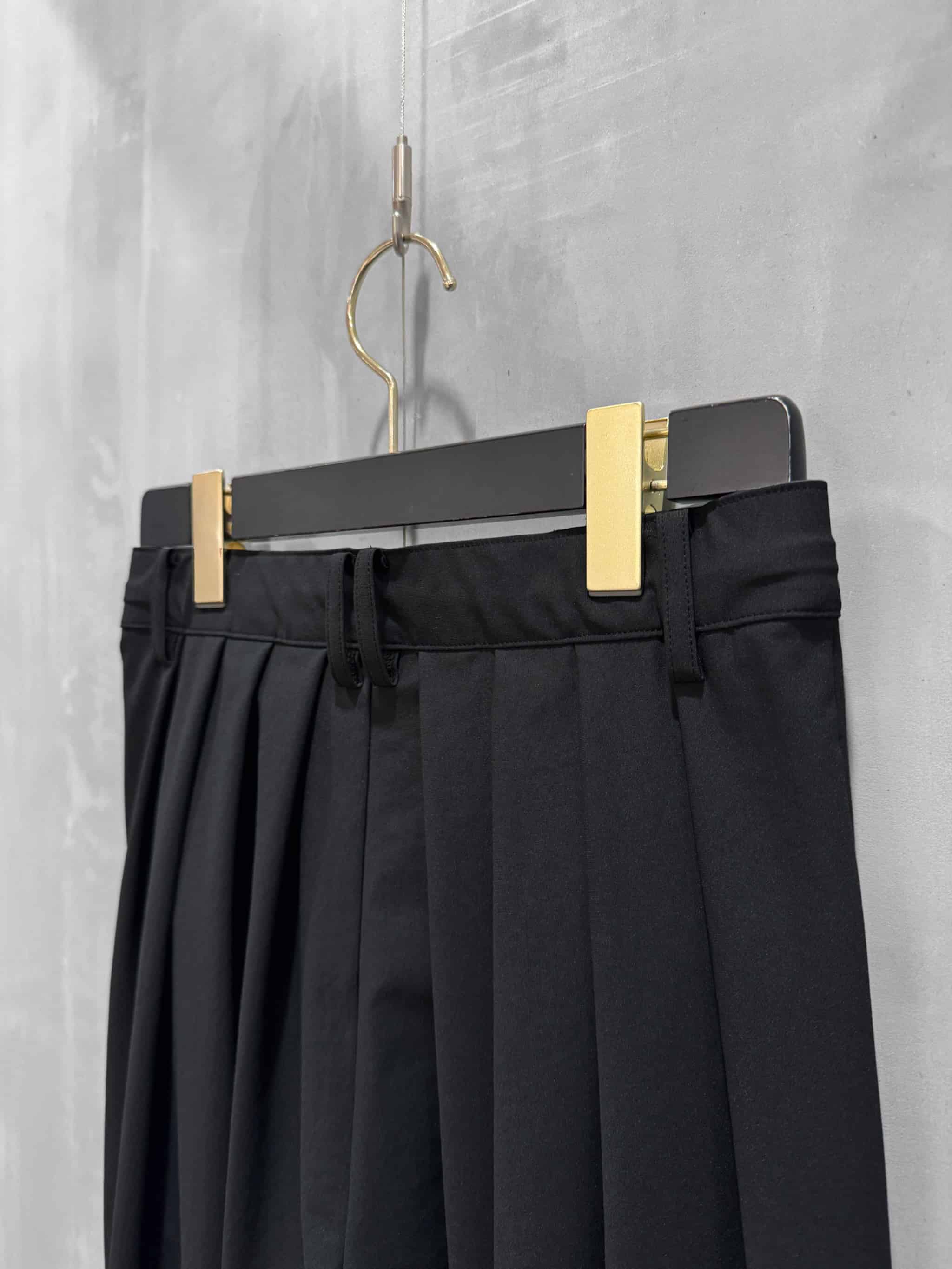 FORFORMO（フォルフォルモ）｜Jersey Tuck Wide Pants｜726114 | MFG