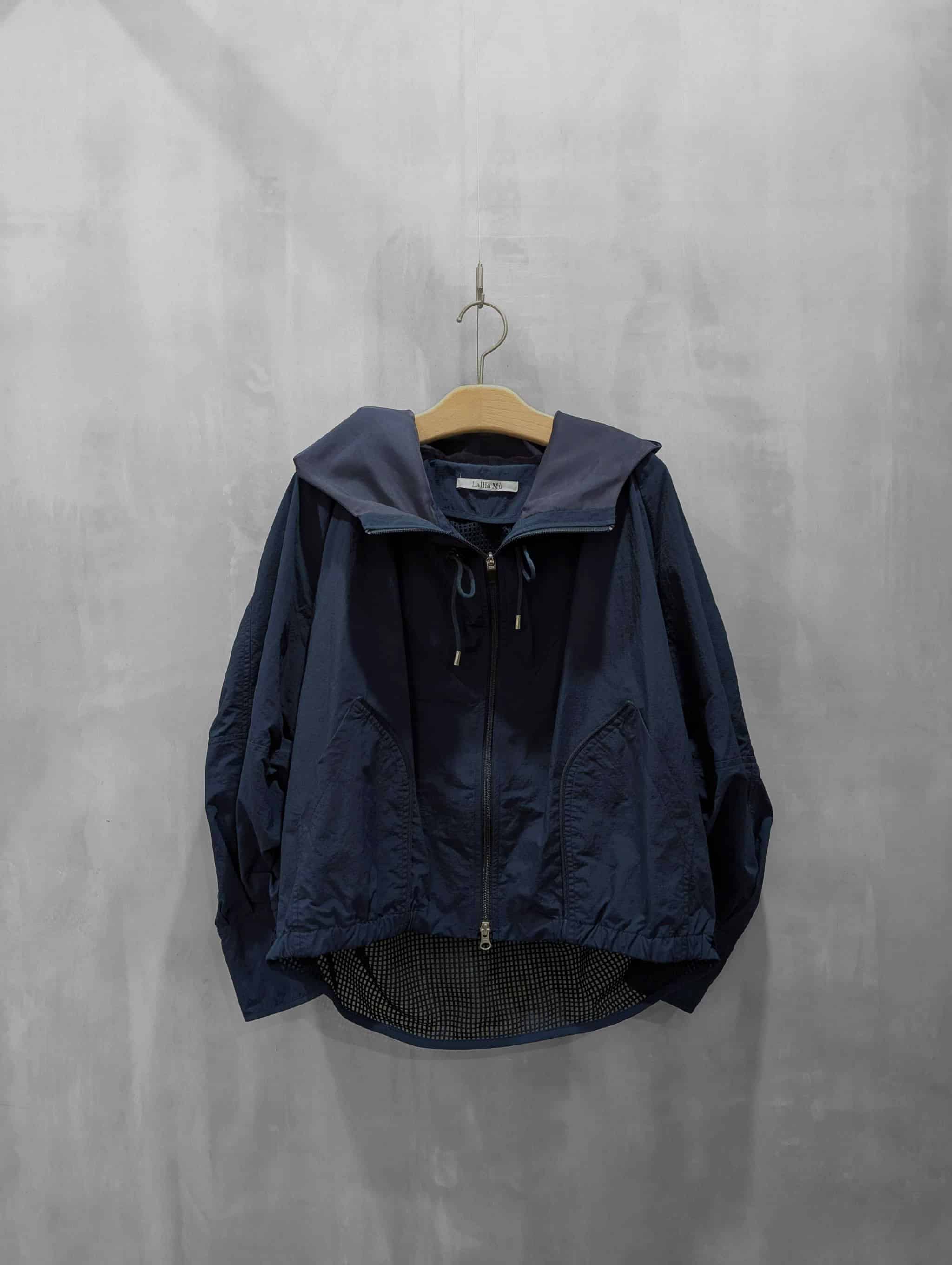 20%OFFセール】Lallia Mu（ラリア・ムー）｜ギャザーフードナイロン