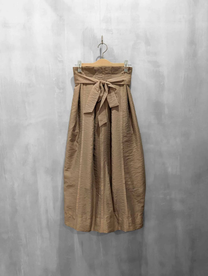 【透け感あり】Lallia Mu(ラリア・ムー)|コクーンフレアシアースカート|2611825