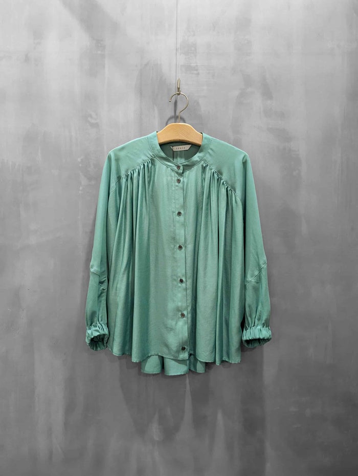 trois(トロワ)|ドルマンスリーブブラウス|T261-81041