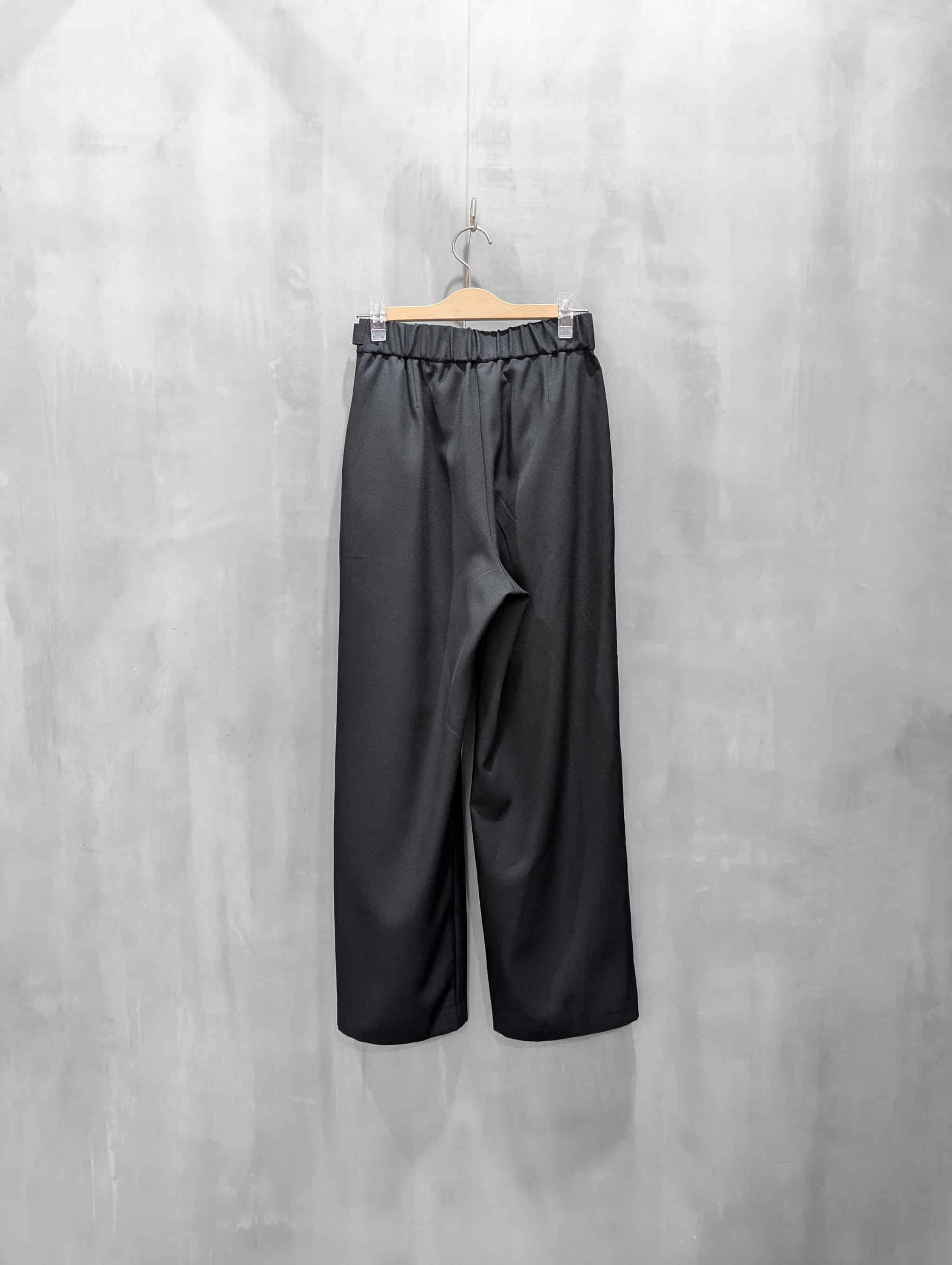 20%OFFセール】Mylanka（ミランカ）｜ツータックワイドテーパード