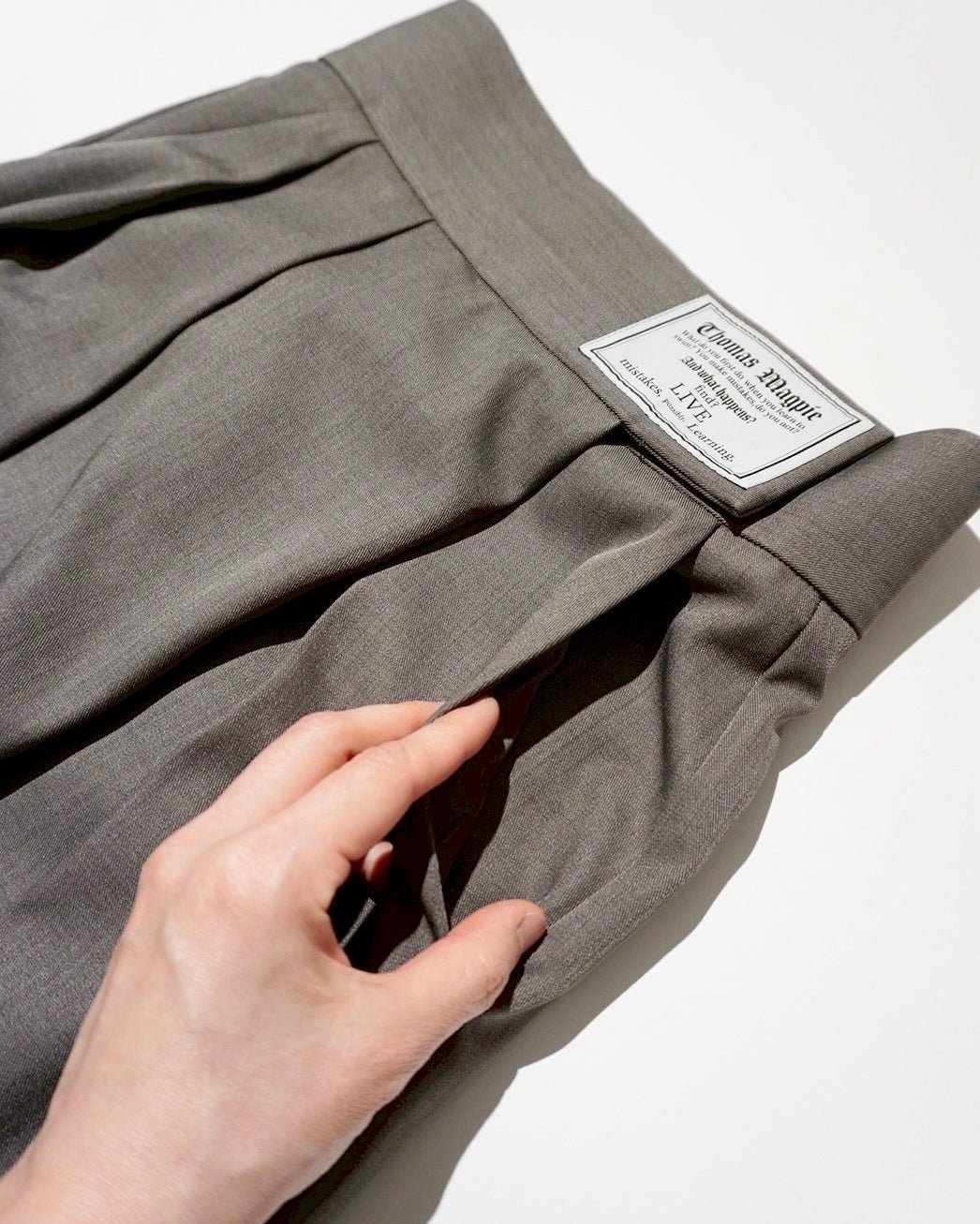 9月入荷予定】THOMAS MAGPIE（トーマスマグパイ）｜Velcro Trousers