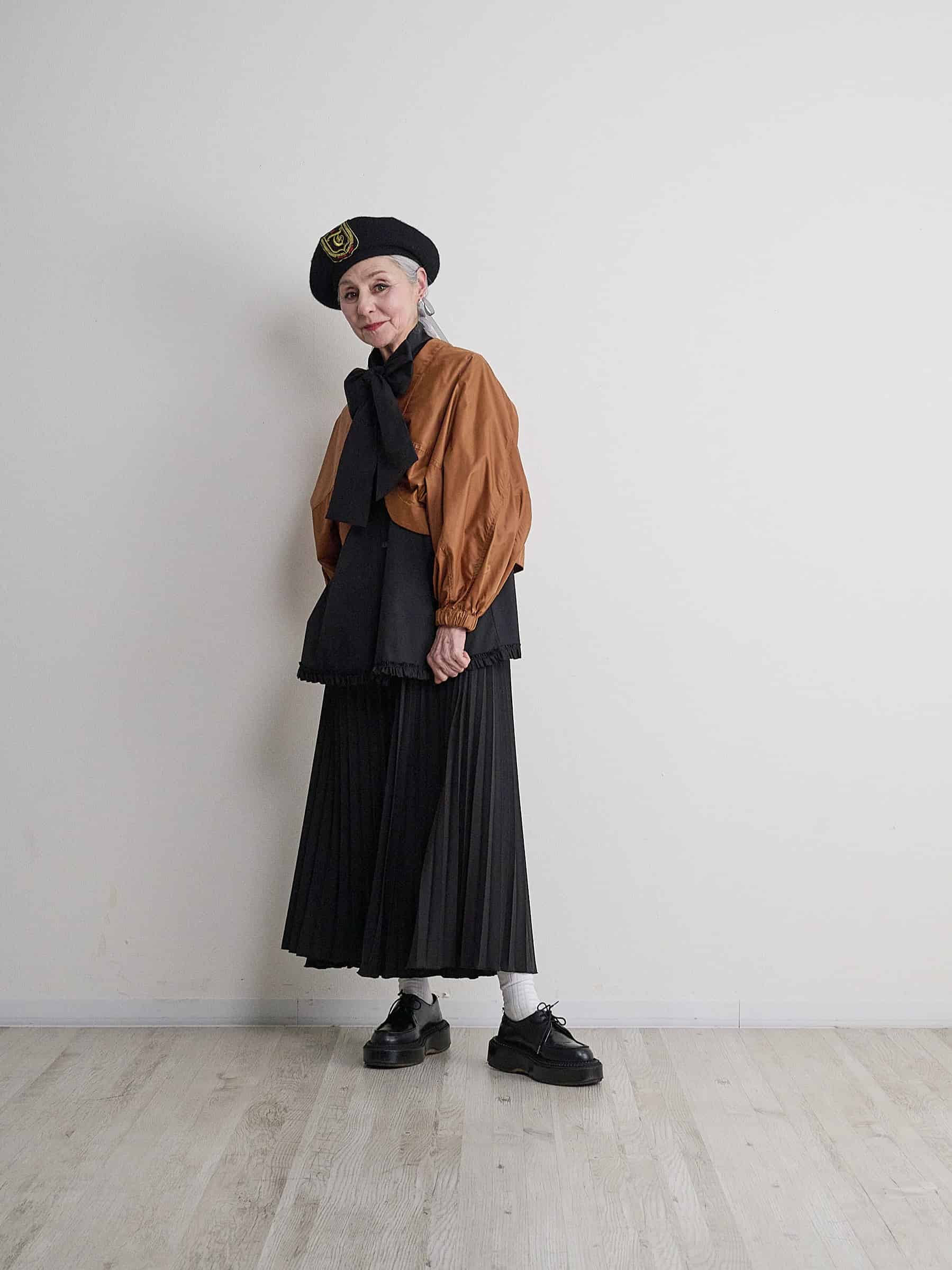 9月入荷予定】THOMAS MAGPIE（トーマスマグパイ）｜Neon Pleats Skirt