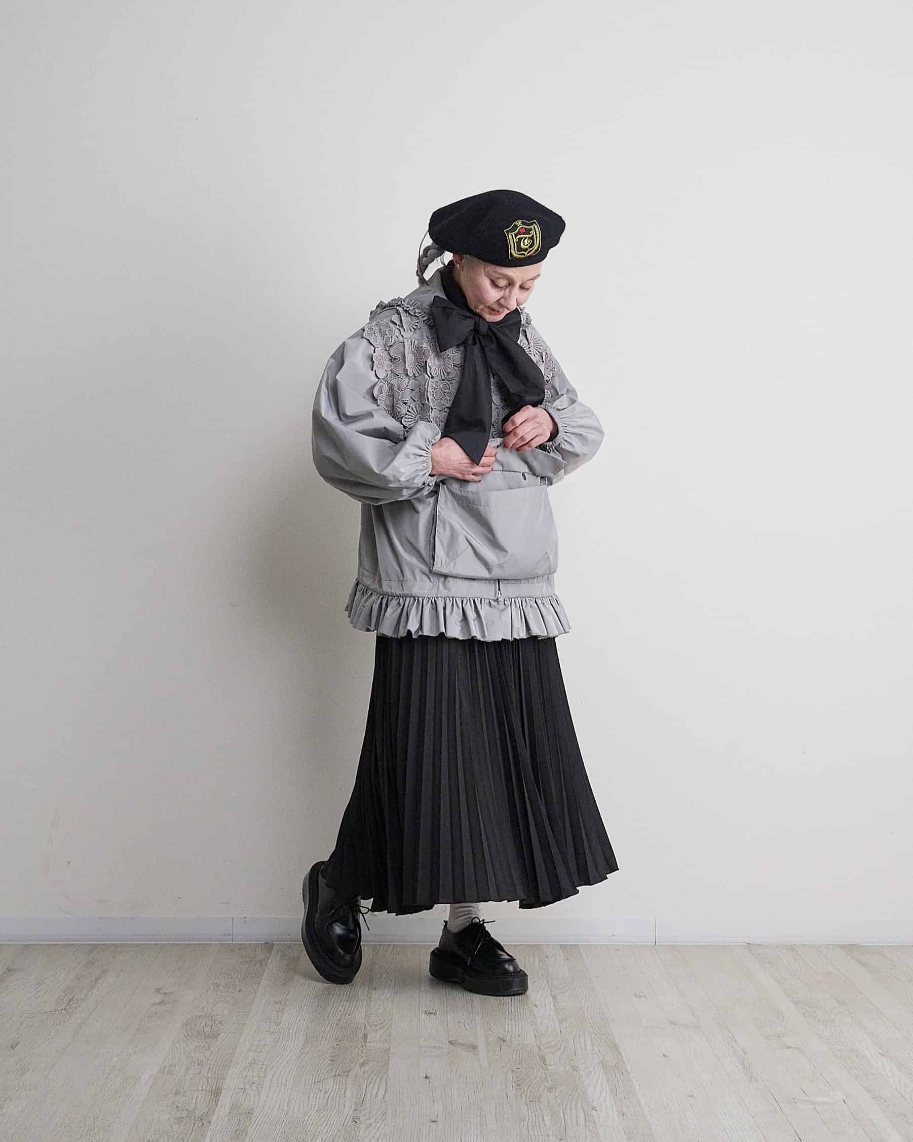 9月入荷予定】THOMAS MAGPIE（トーマスマグパイ）｜Neon Pleats Skirt