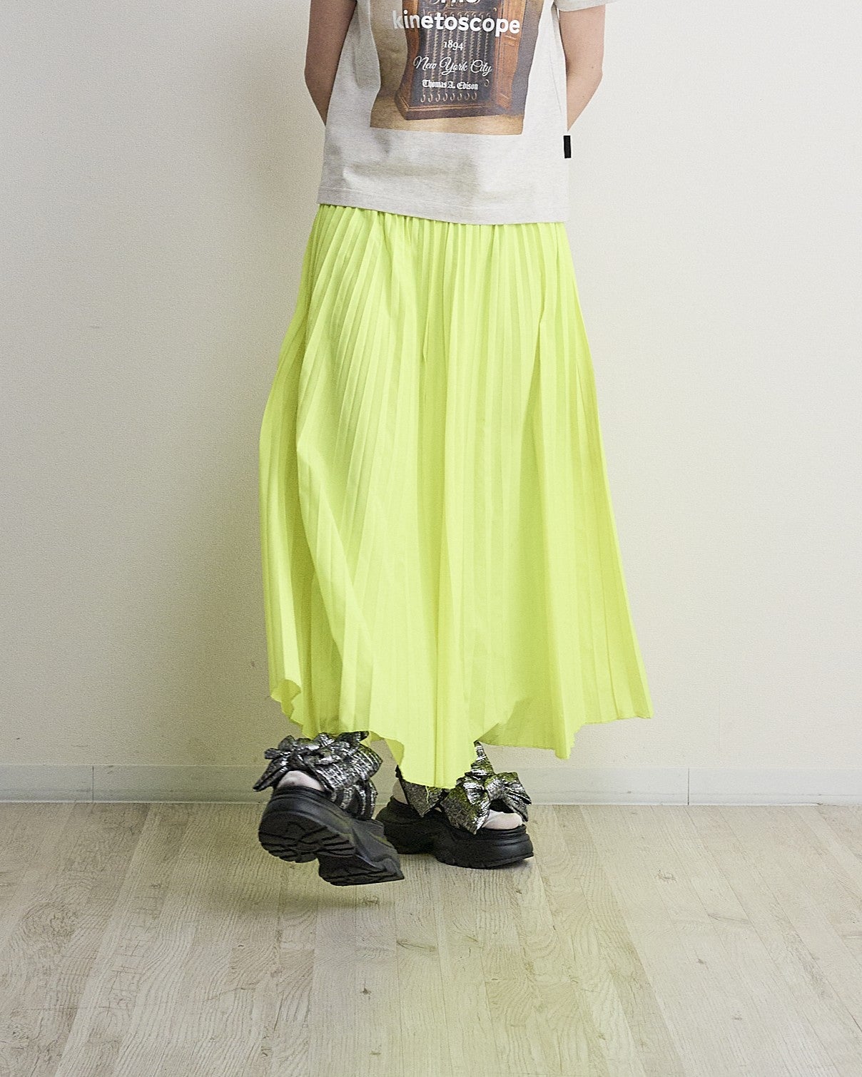 THOMAS MAGPIE トーマスマグパイ リネンスカート！ 9月入荷予定】THOMAS MAGPIE（トーマスマグパイ）｜Neon Pleats Skirt
