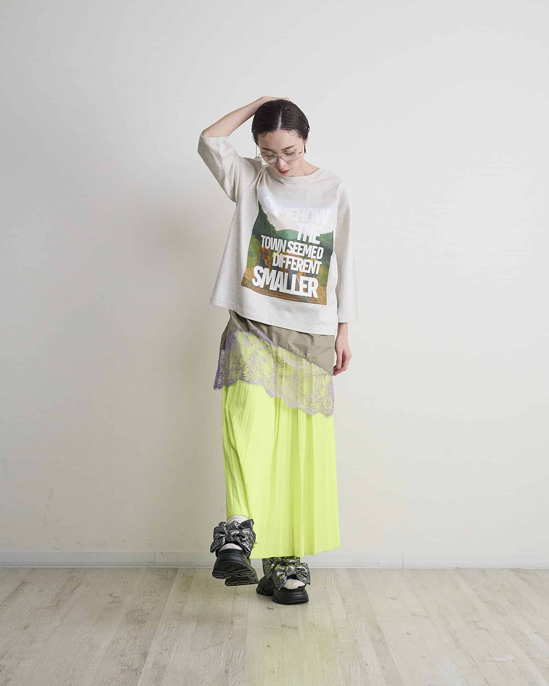 9月入荷予定】THOMAS MAGPIE（トーマスマグパイ）｜Neon Pleats Skirt