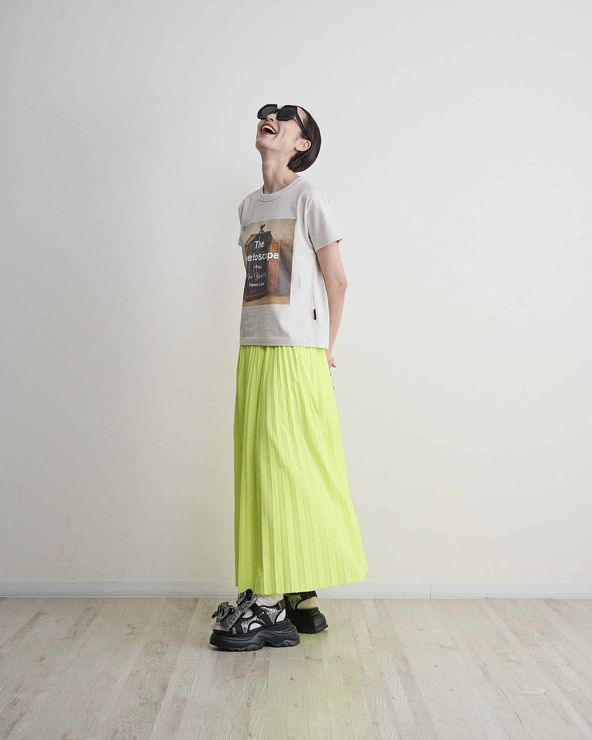 9月入荷予定】THOMAS MAGPIE（トーマスマグパイ）｜Neon Pleats Skirt