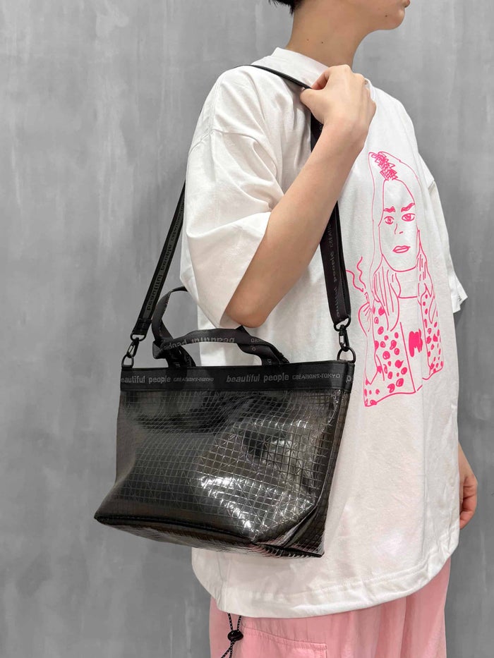 beautiful people(ビューティフルピープル)|plaid vinyl logo tape bag M|1616611970