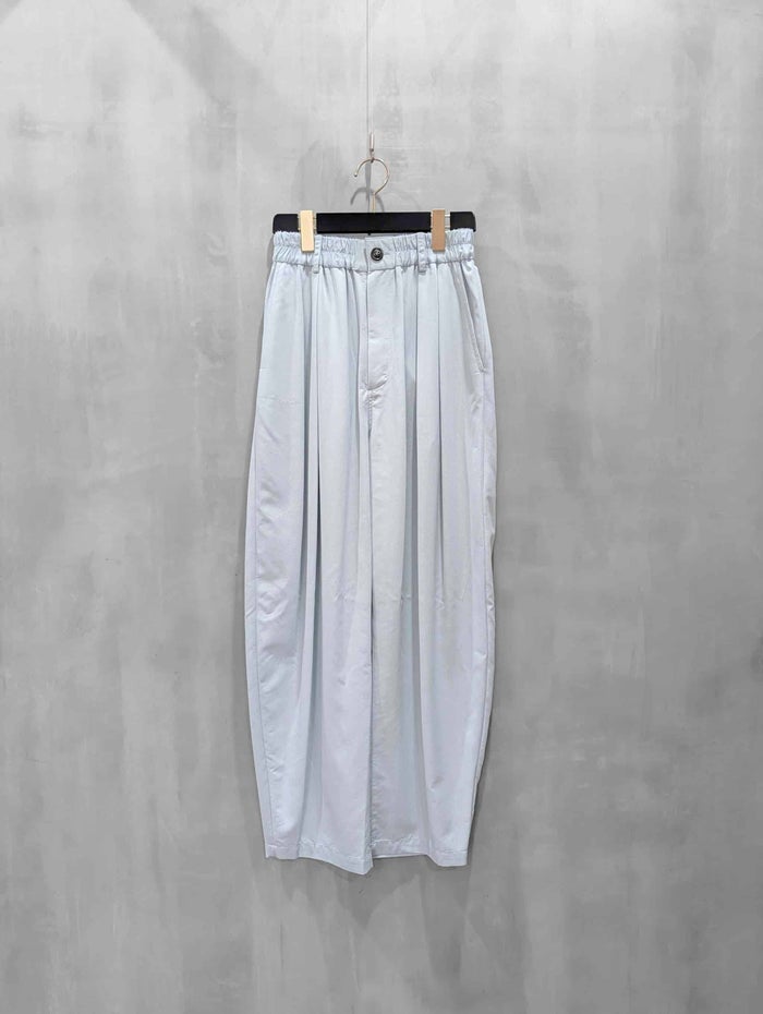 1% SHUHEI OGAWA(イチパーセント シュウヘイオガワ)|カーブシルエットパンツ|622-P-47ST