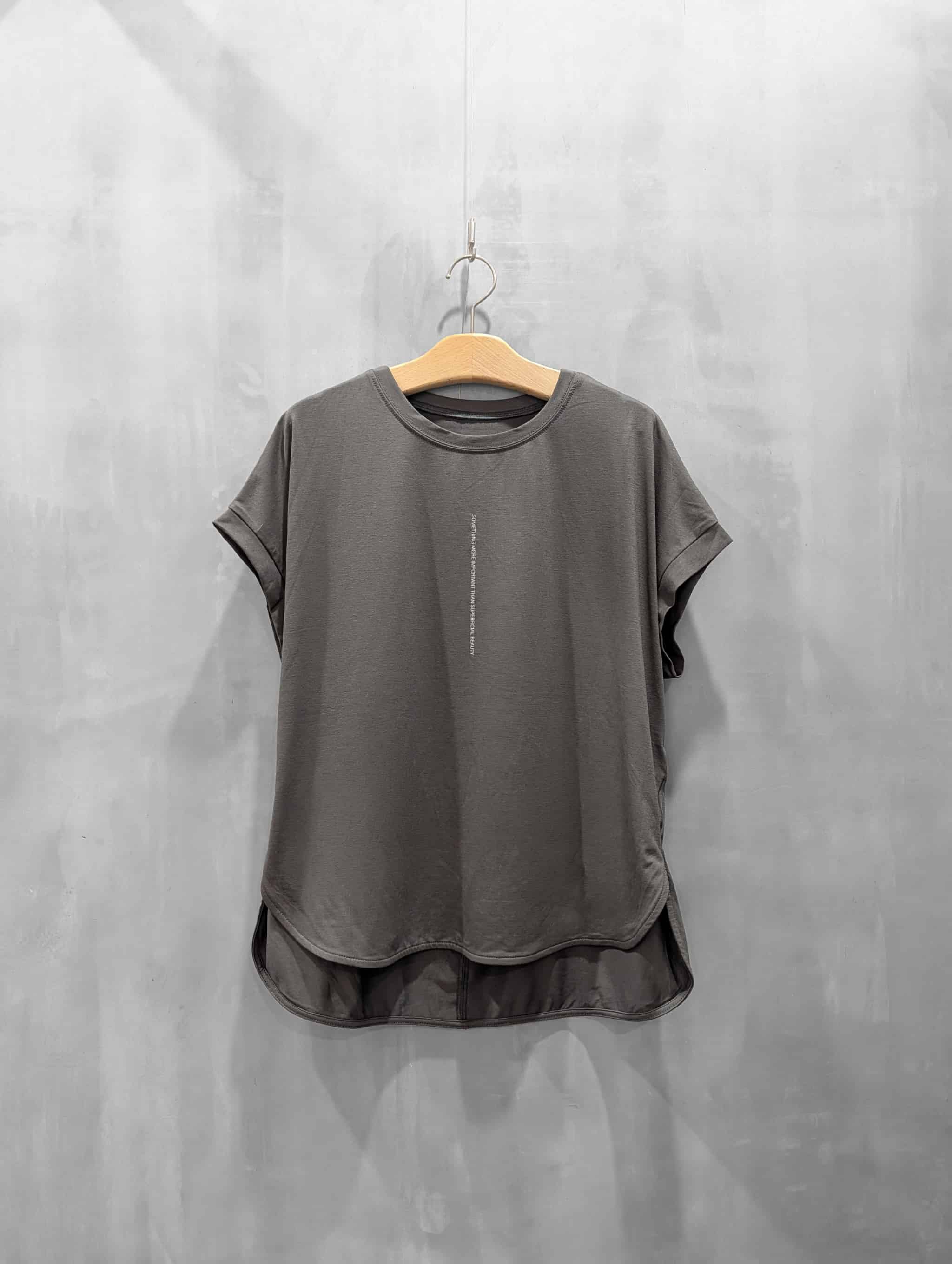 人気ブランドayane（アヤン）の服を通販するなら、正規代理店のmfg
