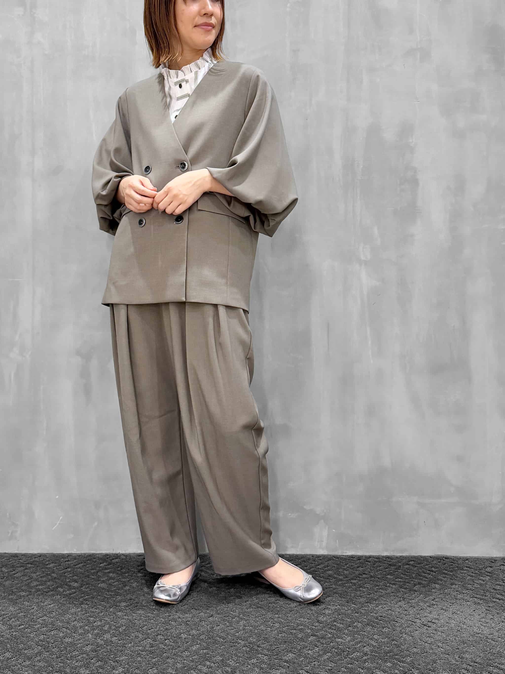 MARGAUX VINTAGE（マルゴーヴィンテージ）｜ロゴウエストタックパンツ