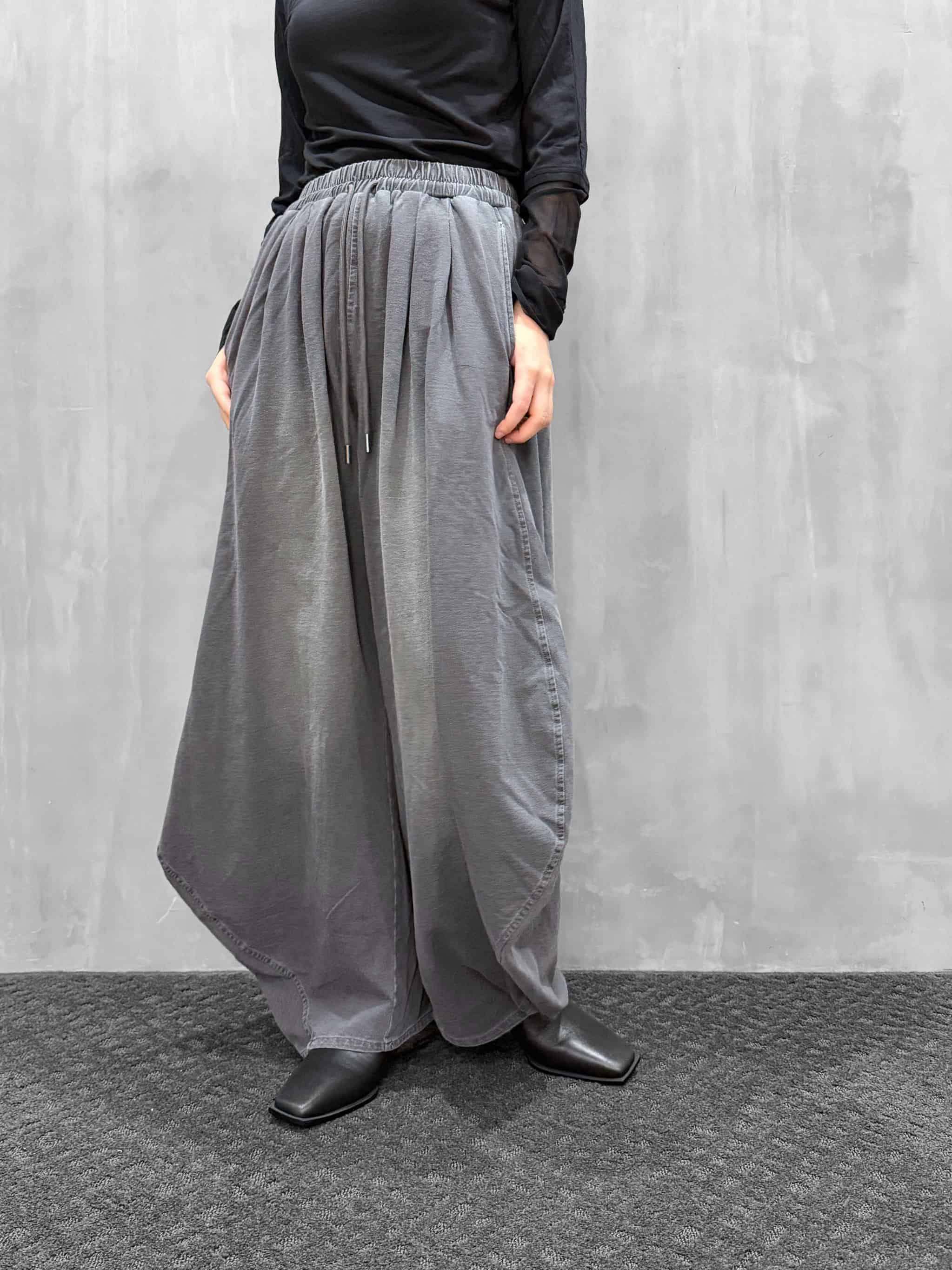 MARECHAL TERRE（マルシャルテル）｜デニム加工裏毛ドレープパンツ
