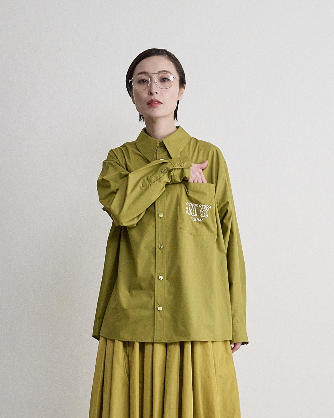 THOMAS MAGPIE（トーマスマグパイ）｜T/C Broad Embroidery Blouse