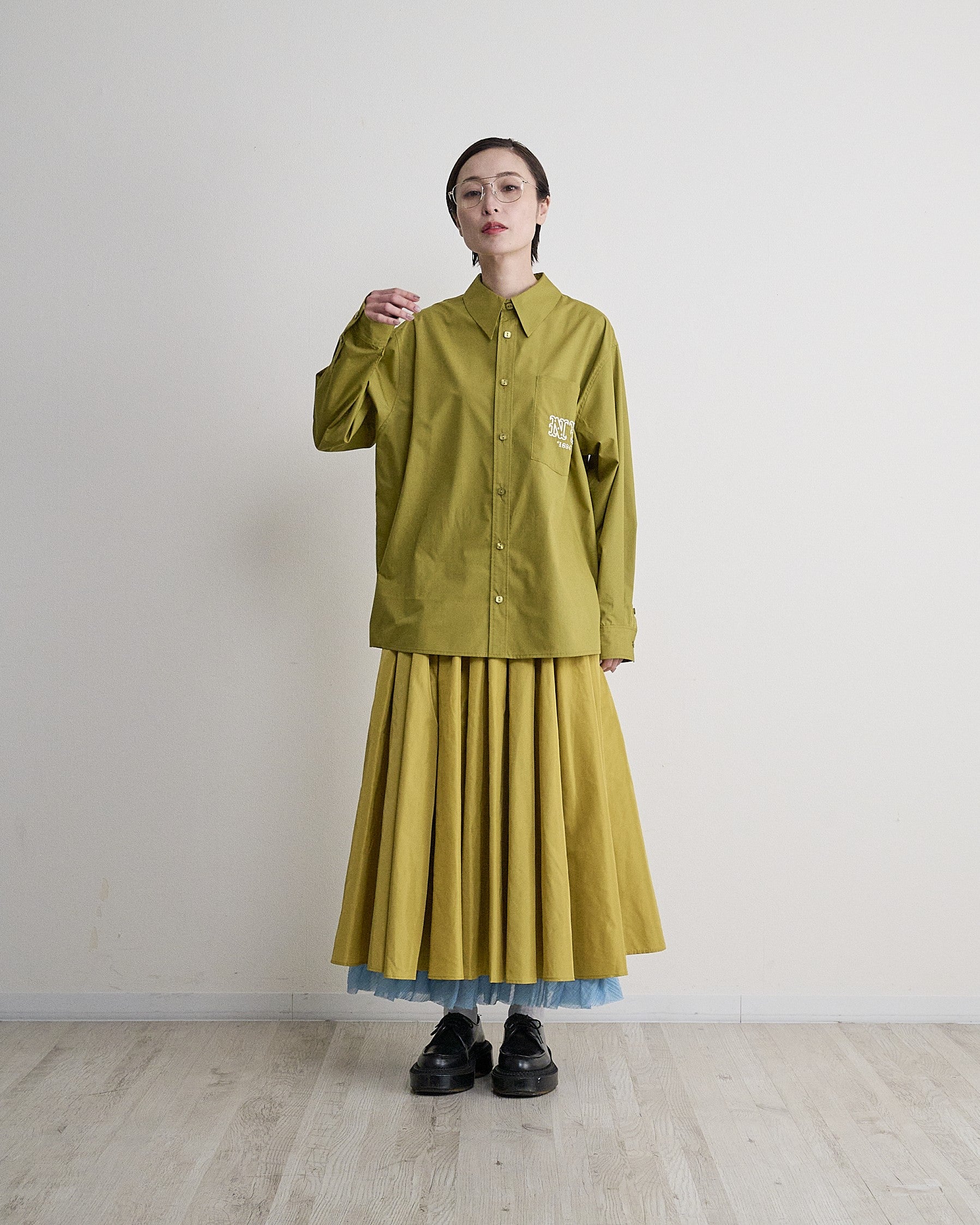 THOMAS MAGPIE（トーマスマグパイ）｜T/C Broad Embroidery Blouse
