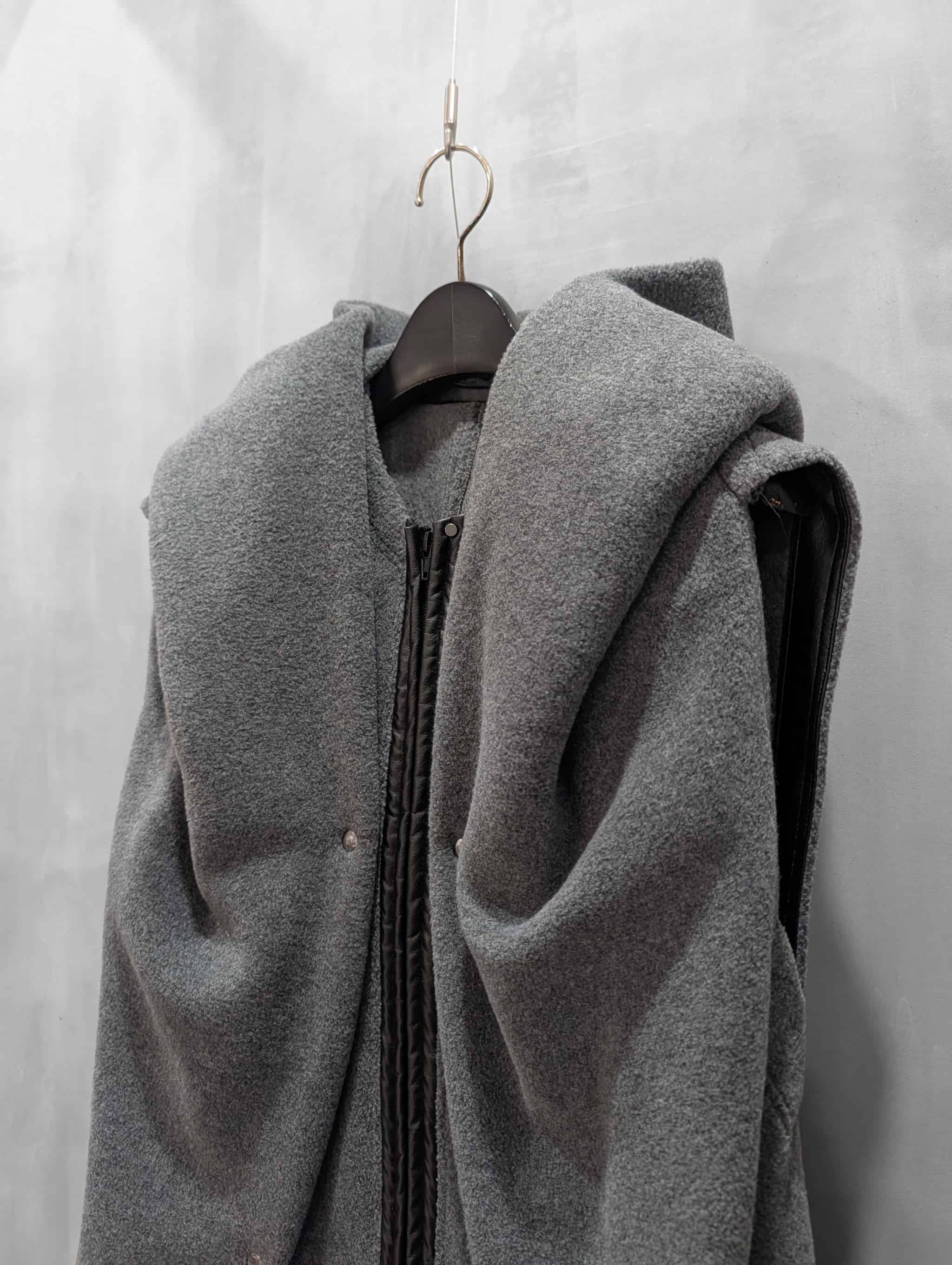 divka（ディウカ）｜FURPILE Double-Sided Boa Fleece Hooded Gilet
