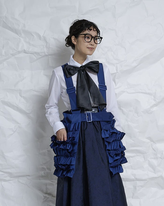 THOMAS MAGPIE(トーマスマグパイ)|Memory taffeta Frill Vest|2271106