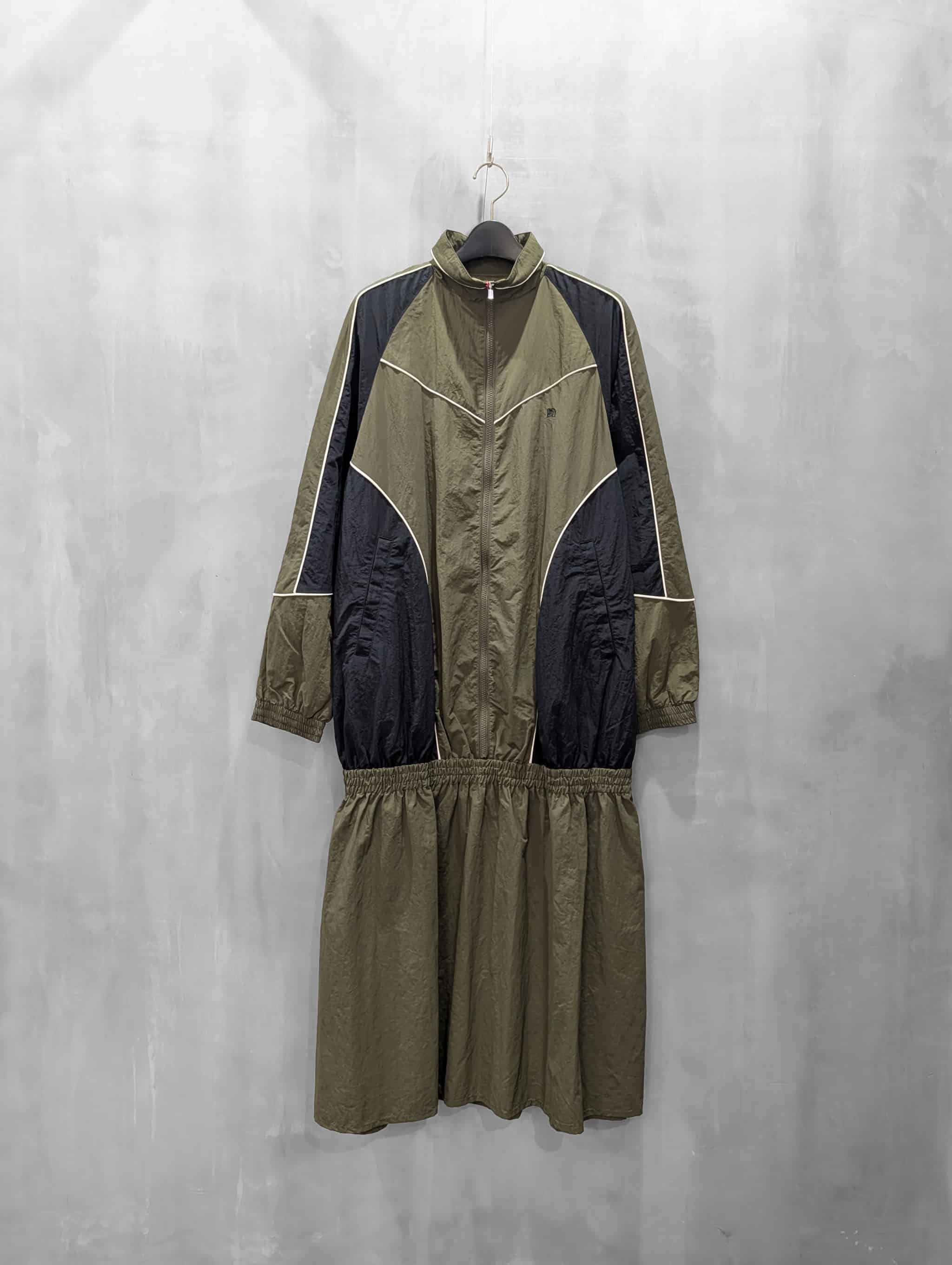 新品未使用　メゾンスペシャル　ジレ　チュール　カーキ　F MAISON SPECIAL（メゾンスペシャル）｜Sporty Dress｜21262266001