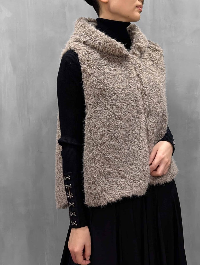 SIWALY fluid(シワリーフルイド)|Boa Hoodie Vest|526404